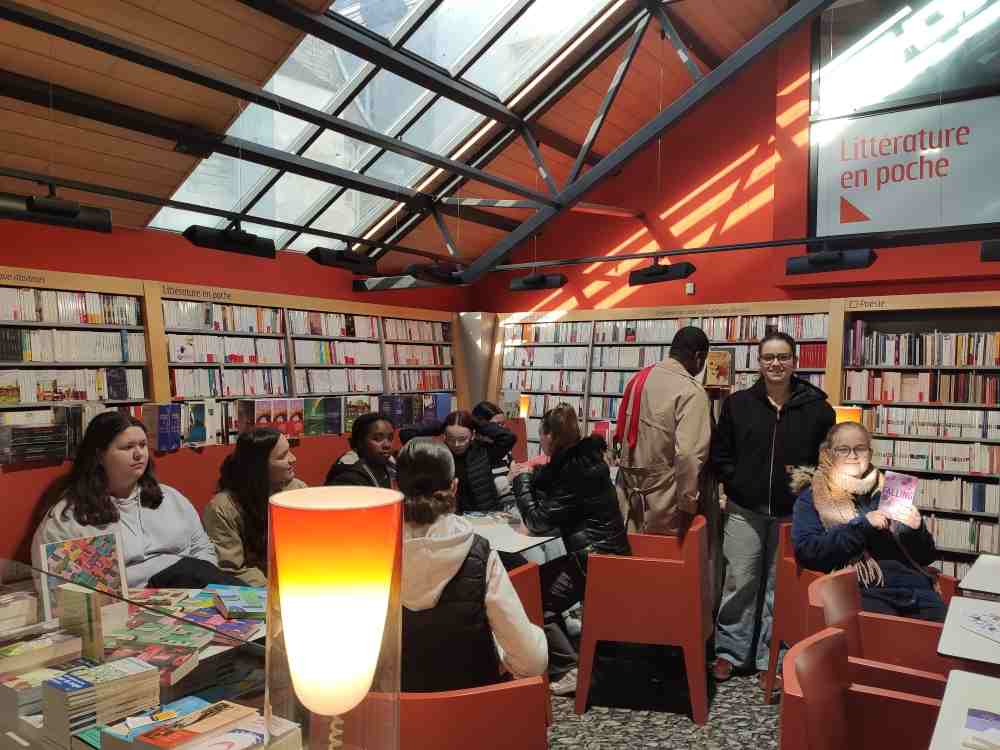 Jeunes en librairie